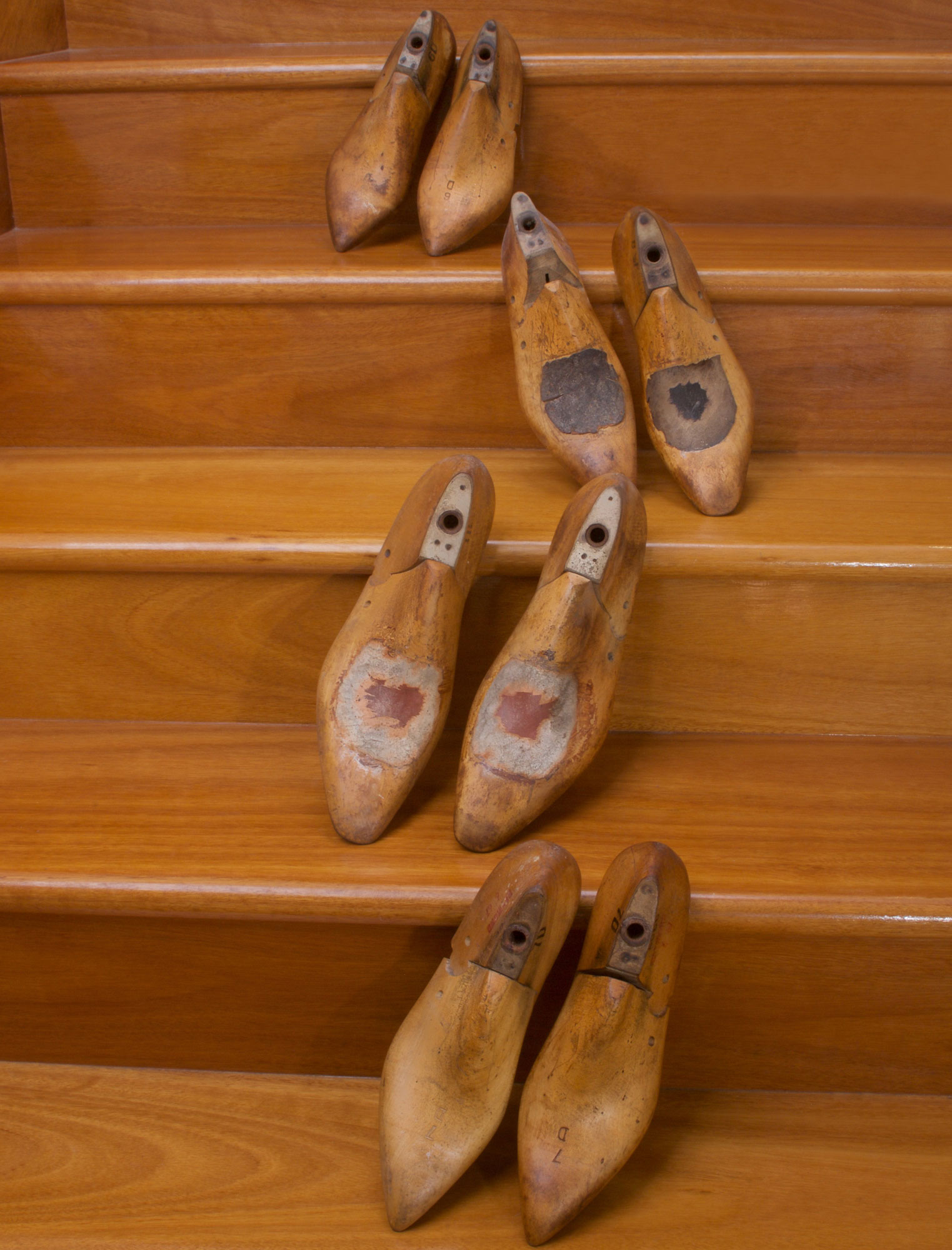 BEAUTIFUL PAIRS OF VINTAGE HAND-CRAFTED, BESPOKE WOODEN SHOE LASTS 